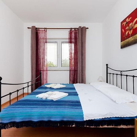 Apartments Milan Rakalj Εξωτερικό φωτογραφία