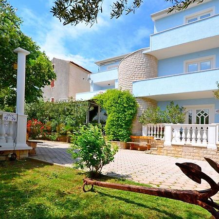 Apartments Milan Rakalj Εξωτερικό φωτογραφία