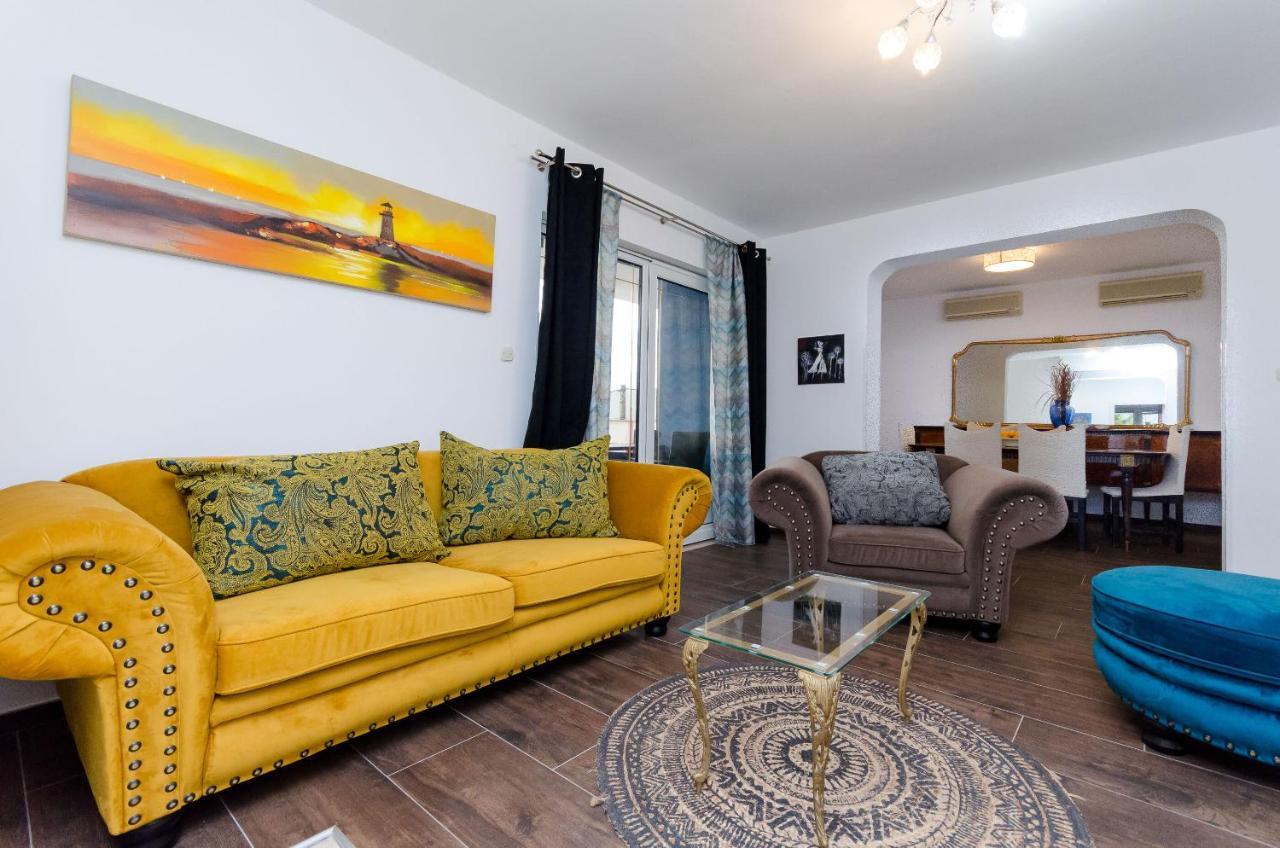 Apartments Milan Rakalj Εξωτερικό φωτογραφία