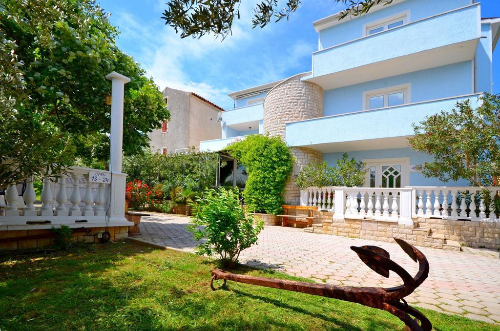 Apartments Milan Rakalj Εξωτερικό φωτογραφία
