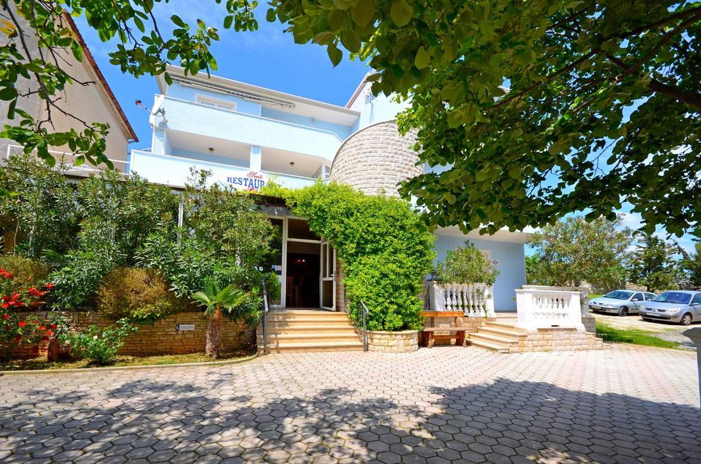 Apartments Milan Rakalj Εξωτερικό φωτογραφία