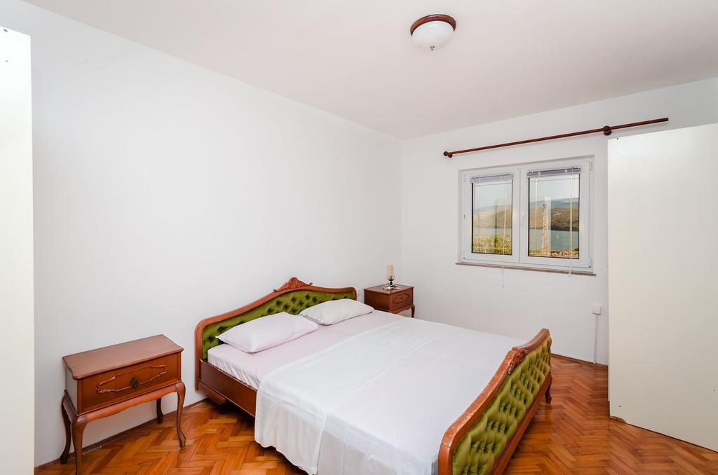 Apartments Milan Rakalj Εξωτερικό φωτογραφία