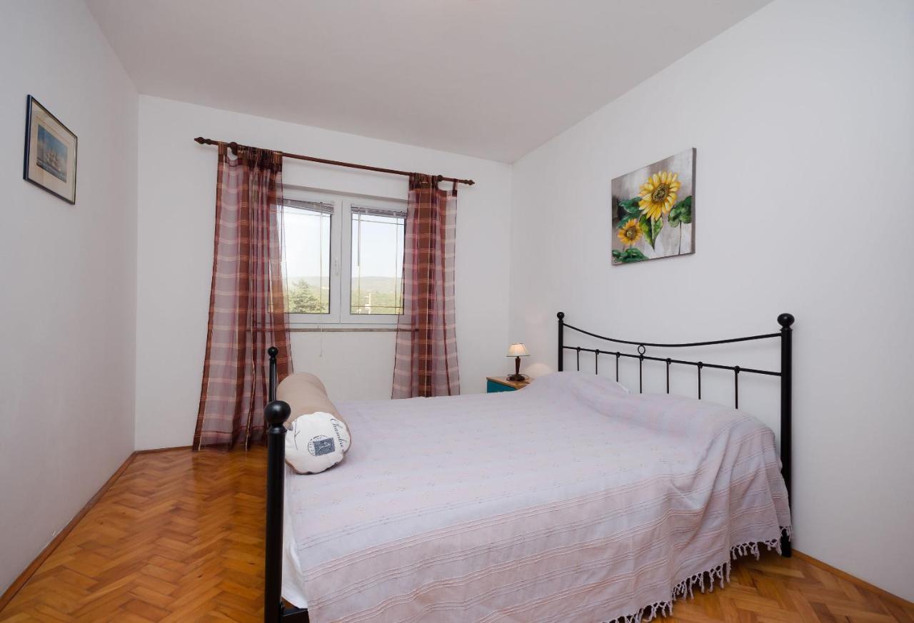 Apartments Milan Rakalj Εξωτερικό φωτογραφία